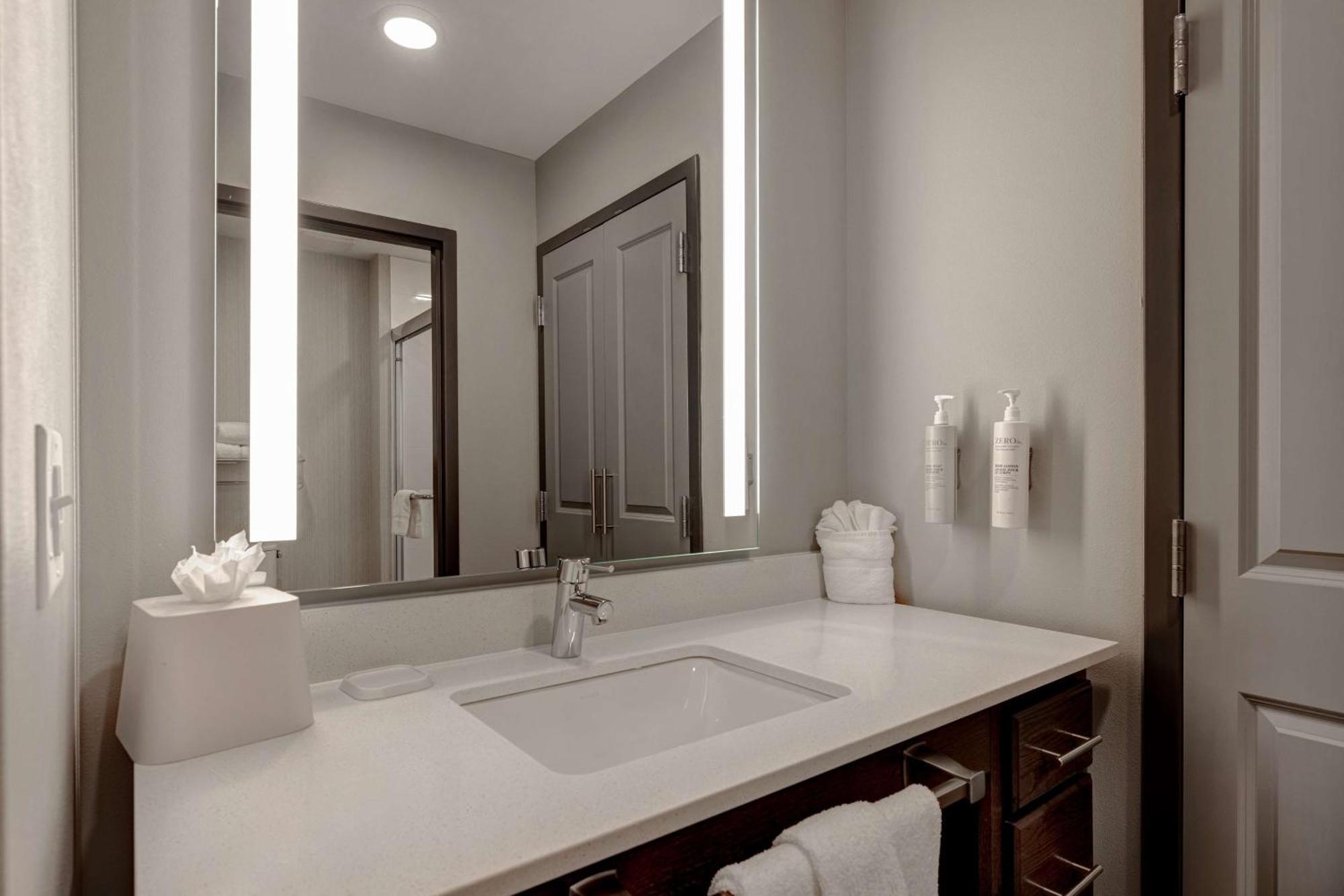 Homewood Suites By Hilton Oak Creek Milwaukee Zewnętrze zdjęcie